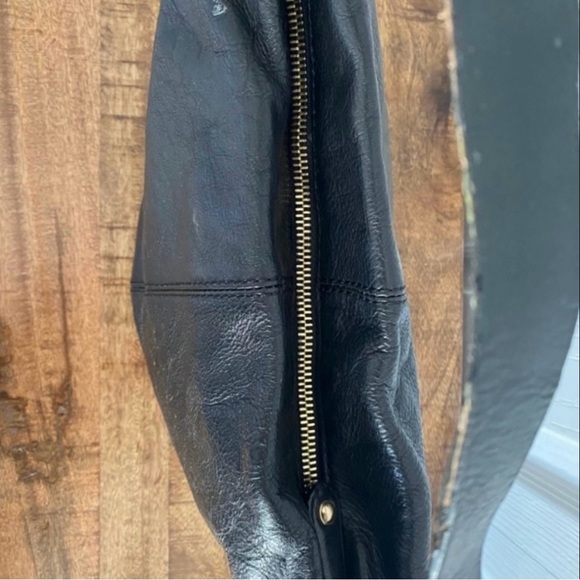 Michael Kors Black Leather Shoulder Bag - Picture 9 of 13